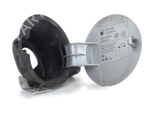 Used Fuel flap VW PASSAT B5.5 (3B3) 1.9 TDI (130 hp) 30503450