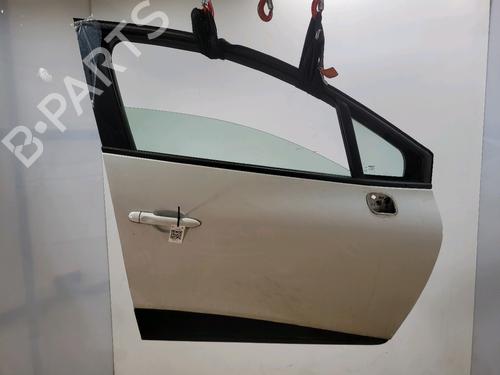 Used Right front door RENAULT CLIO IV (BH_) 1.5 dCi 90 (90 hp) 31699882