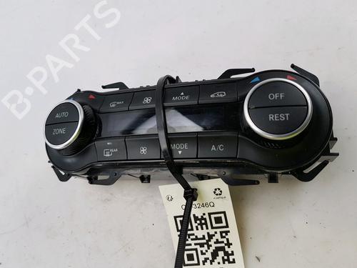 Climate control INFINITI QX30 2.2 D AWD (170 hp) 13089197