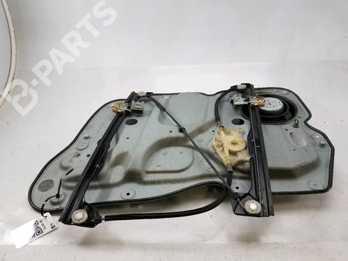 Used Front left window mechanism Front left window mechanism VW CADDY III Box Body/MPV (2KA, 2KH, 2CA, 2CH) 1.9 TDI (105 hp) 10452163 10452163