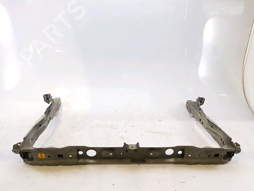 Used Front bumper reinforcement TOYOTA AURIS (_E18_) 1.8 Hybrid (ZWE186_, ZWE186R) (136 hp) 18822412