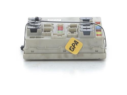 fuse-box-renault-clio-iii-br01-cr01-2005-2006-2007-2008-2009-2010-2011-2012-2013-2014-32152808 main image