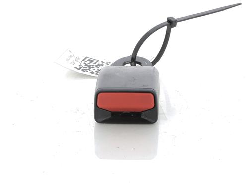 Used Seat buckle DACIA SANDERO II 1.5 dCi 75 / Blue dCi 75 (B8JW, B8M4, B8AH, B8M7, B8M6) (75 hp) 27917750
