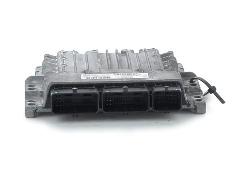 engine-control-unit-ecu-renault-megane-iii-hatchback-bz01_-b3_-2008-33158982 main image