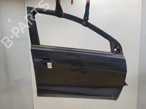 Dør højre fortil MITSUBISHI LANCER VIII (CY_A, CZ_A) 2.0 DI-D (CY8A) (140 hp) 32006824