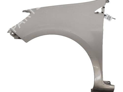 Used Left front fenders RENAULT CLIO III (BR0/1, CR0/1) 1.6 16V (BR05, BR0B, BR0Y, BR15, BR1J, BR1M, BR1Y, CR0B,... (112 hp) 29932069