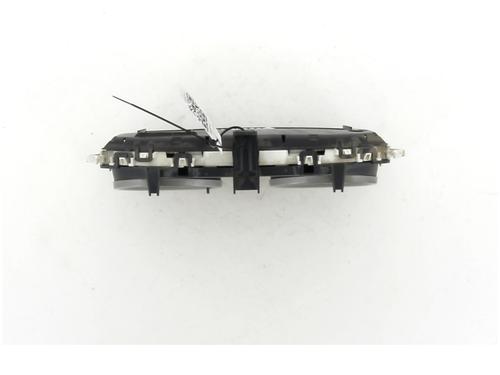 Used Instrument cluster RENAULT MEGANE II (BM0/1_, CM0/1_) 1.5 dCi (BM1E, CM1E) (106 hp) 18163855