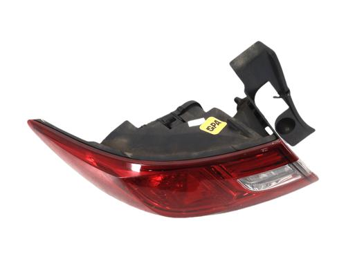 left-taillight-renault-clio-iv-bh_-2012-2013-2014-2015-2016-2017-2018-2019-2020-2021-39194432 main image
