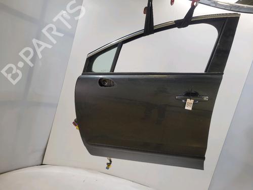 Used Left front door Left front door 37257077 37257077