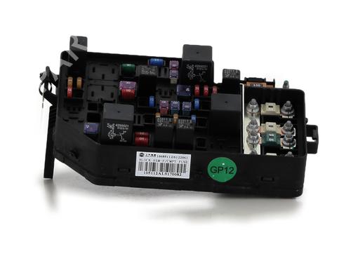 Used Fuse box MG MG ZS SUV EV (CSA7001) (143 hp) 27911181