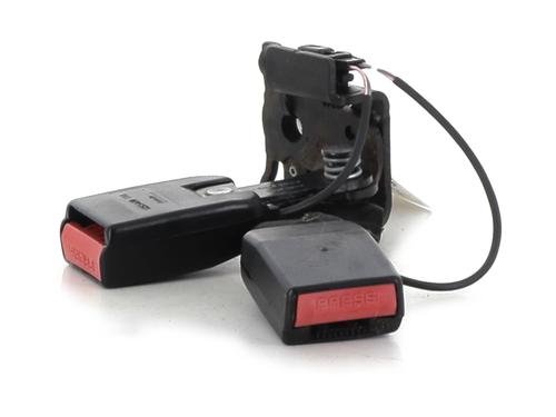 Used Seat buckle RENAULT MEGANE III Grandtour (KZ0/1) 1.5 dCi (KZ0C, KZ1A) (90 hp) 30828239