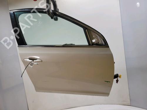 Used Right front door Right front door PEUGEOT 308 II (LB_, LP_, LW_, LH_, L3_) 1.2 THP 130 (131 hp) 40115134 40115134