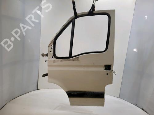 Used Left front door Left front door 36945492 36945492