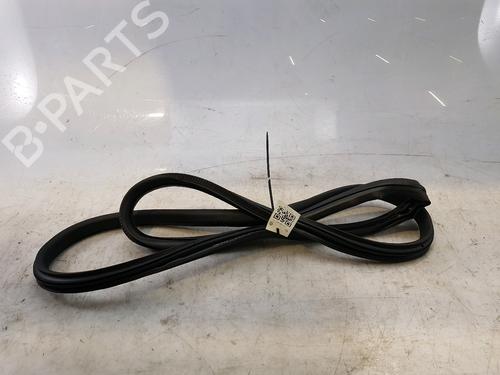 Used Rubber door seal CITROËN C3 / C3 ORIGIN III (SX) 1.2 PureTech 82 (83 hp) 25830721