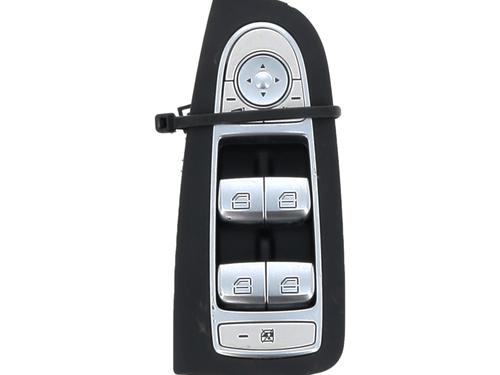 Venstre fortil elrude kontakt MERCEDES-BENZ C-CLASS (W205) AMG C 63 S (205.087) (510 hp) 31141965