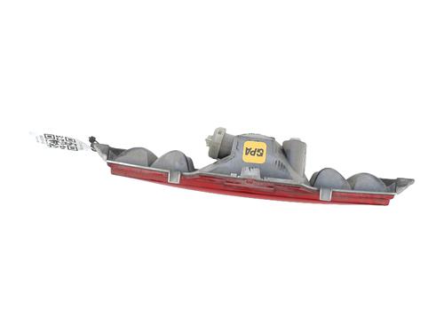 Feu central arrière PEUGEOT 208 I (CA_, CC_) 1.2 PureTech 82 (82 hp) 32130884