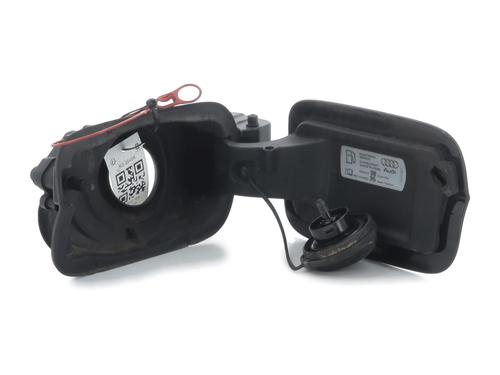 Used Fuel flap AUDI A3 (8V1, 8VK) S3 quattro (300 hp) 31303826