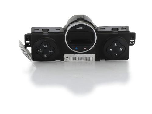 Used Climate control RENAULT CLIO III (BR0/1, CR0/1) 1.5 dCi (BR17, CR17) (86 hp) 29874971