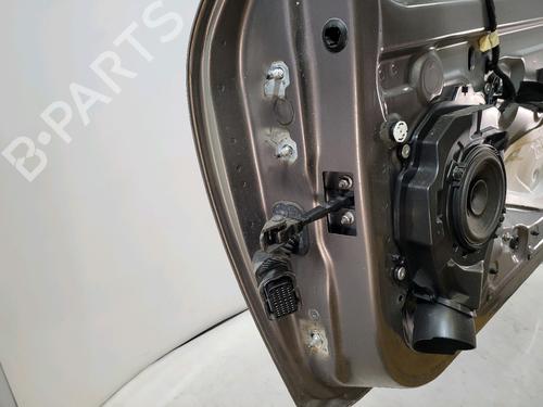 Right front door RENAULT CLIO IV (BH_) 0.9 TCe 90 (BHNF, BHMA, BHMH, BHJK, BHJR) | BP29702109C3 