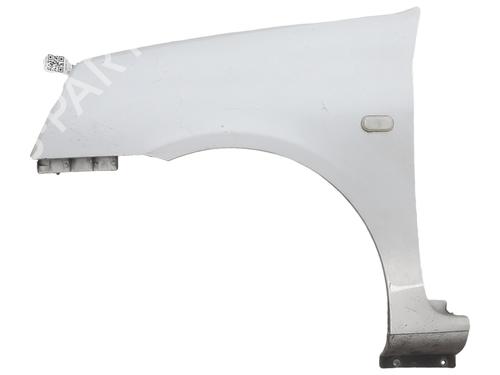 Used Left front fenders RENAULT CLIO II (BB_, CB_) 1.5 dCi (B/C2J) (68 hp) 30118737