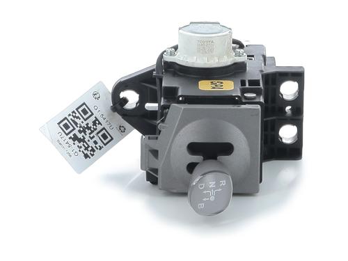 gear-lever-toyota-prius-liftback-_w2_-2003-2004-2005-2006-2007-2008-2009-2010-32333947 main image