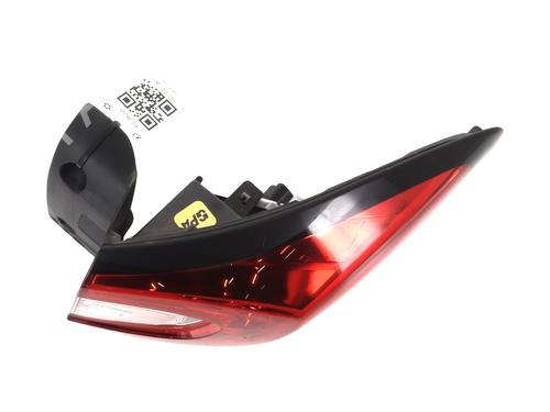 Used Right taillight RENAULT CAPTUR I (J5_, H5_) 1.5 dCi 110 (110 hp) 32434589