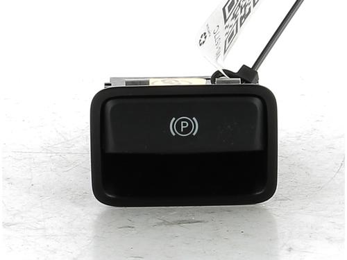 Switch MERCEDES-BENZ B-CLASS Sports Tourer (W246, W242) B 200 CDI / d 4-matic (246.202) | BP16482243I30 