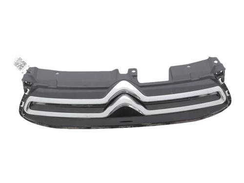 Used Grille Grille 38792660 38792660