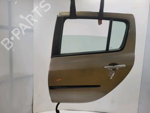 Used Left rear door Left rear door 38031761 38031761