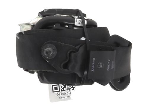 front-left-seatbelt-dacia-duster-hm_-2017-32180687 main image