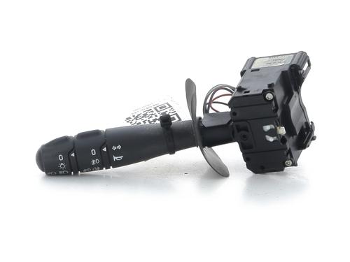 switch-dacia-duster-hs_-2010-2011-2012-2013-2014-2015-2016-2017-2018-32848176 main image