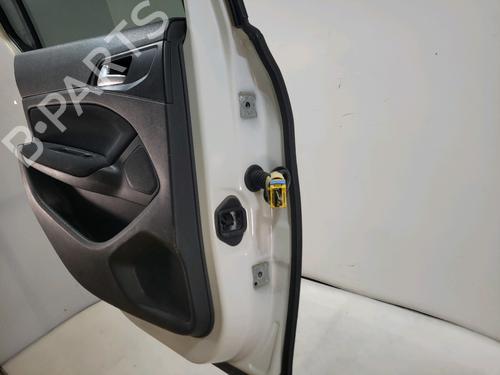 Left rear door PEUGEOT 308 II (LB_, LP_, LW_, LH_, L3_) 1.6 BlueHDi 120 | BP29931585C4