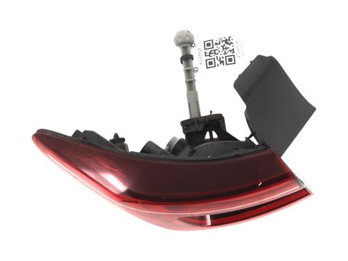 Used Left taillight RENAULT CLIO V (B7_) 1.5 Blue dCi 85 (B7AG) (86 hp) 30918480