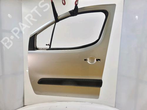Used Left front door Left front door 37065440 37065440
