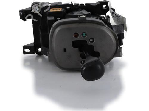 Used Gear lever TOYOTA YARIS (_P9_) 1.33 VVT-i (NSP90_, NSP90R) (100 hp) 29903013