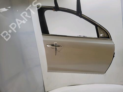 Used Right front door Right front door 37752302 37752302