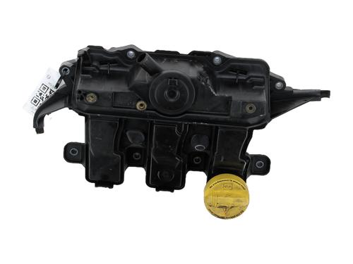Used Valve cover RENAULT MEGANE IV Hatchback (B9A/M/N_) 1.6 dCi 165 (163 hp) 23555100