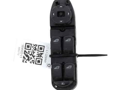 Used Left front window switch JAGUAR X-TYPE I (X400) 2.1 V6 (156 hp) 24348909