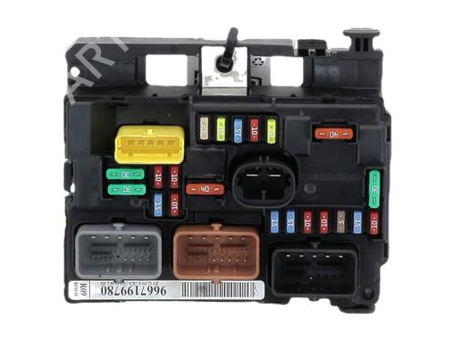 Fuse box CITROËN C3 Picasso (SH_) 1.6 HDi | BP38633291E1 - Image 2