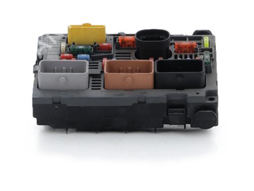 Used Fuse box Fuse box CITROËN BERLINGO Box Body/MPV (B9) 1.6 HDi 75 (75 hp) 35940974 35940974