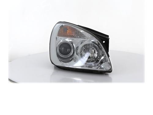 Used Right headlight Right headlight KIA CARENS III MPV (UN) 2.0 CRDi 115 (115 hp) 39704522 39704522