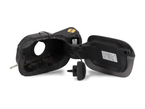 Used Fuel flap VW POLO VI (AW1, BZ1, AE1) 1.0 TSI (110 hp) 31693827