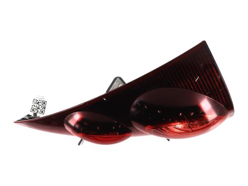 Used Right taillight Right taillight PEUGEOT 107 (PM_, PN_) 1.0 (68 hp) 39764510 39764510
