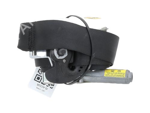 front-left-seatbelt-ds-ds-3-sa_-2015-2016-2017-2018-2019-32459965 main image