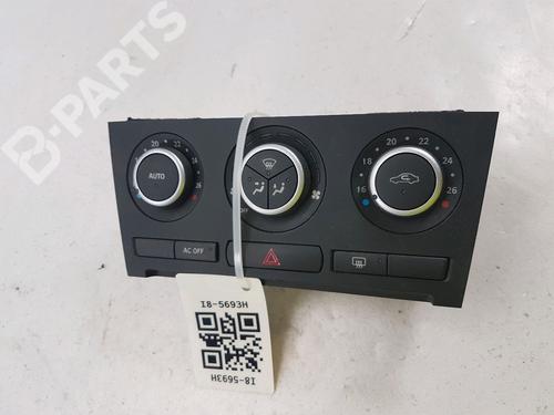 Used Climate control SAAB 9-3 (YS3F, E79, D79, D75) 1.9 TiD (150 hp) 10659561