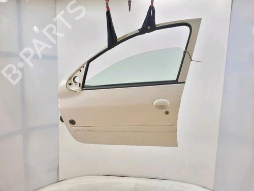 Used Left front door PEUGEOT 206+ (2L_, 2M_) 1.4 i (73 hp) 29820232