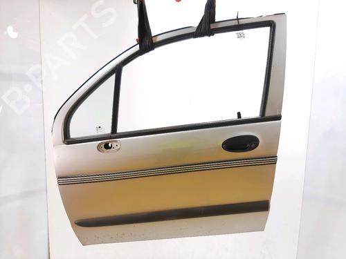 Used Left front door DAEWOO MATIZ (M100, M150) 0.8 (52 hp) 13676722