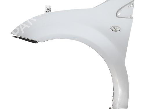 Parafango anteriore sinistro CITROËN C2 (JM_) 1.4 (73 hp) 30895302