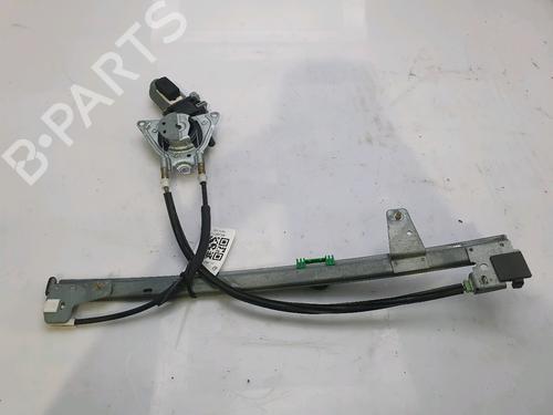 Used Front right window mechanism PEUGEOT 306 Hatchback (7A, 7C, N3, N5) [1993-2003]  28161083