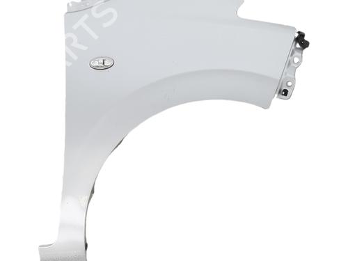 Used Right front fenders Right front fenders 38552647 38552647